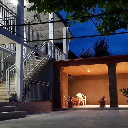 White House In Kakheti Eniseli Hotel Gremi Bagian luar foto