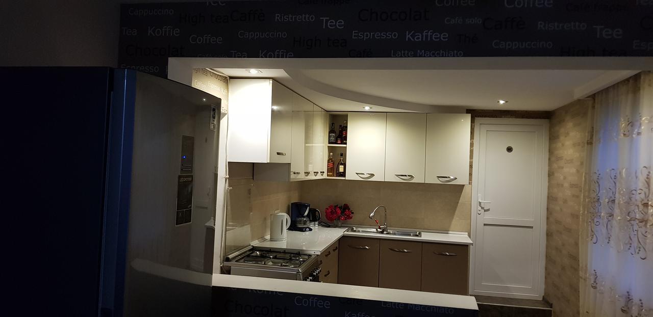 White House In Kakheti Eniseli Hotel Gremi Bagian luar foto
