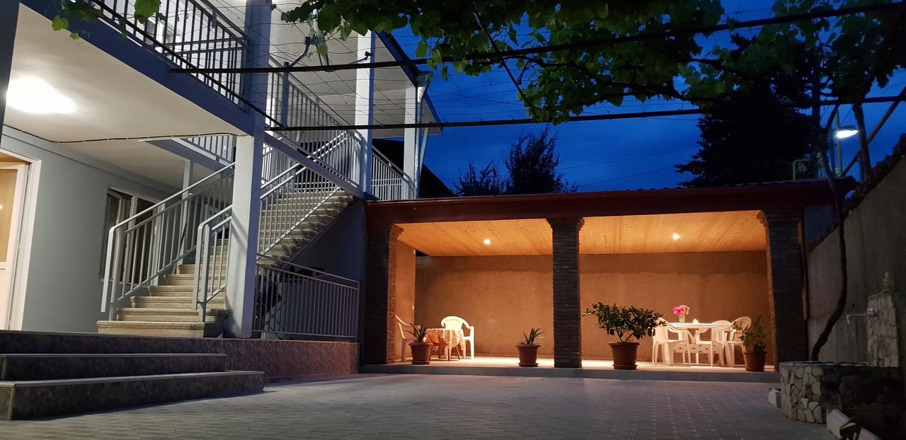 White House In Kakheti Eniseli Hotel Gremi Bagian luar foto