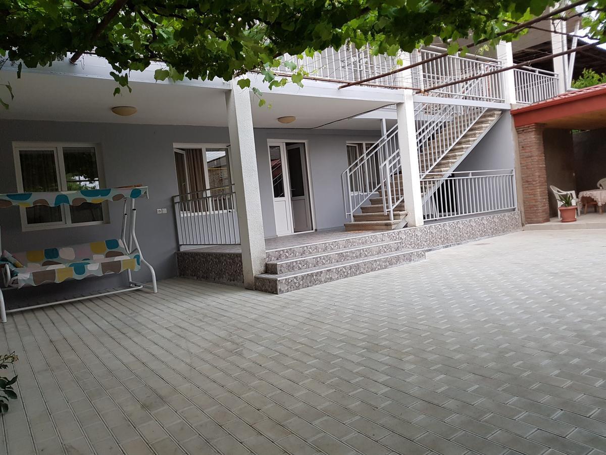 White House In Kakheti Eniseli Hotel Gremi Bagian luar foto